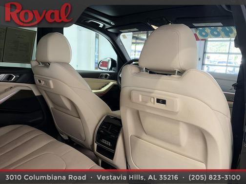 Carbon Black Metallic 2022 BMW X5 xDrive40i