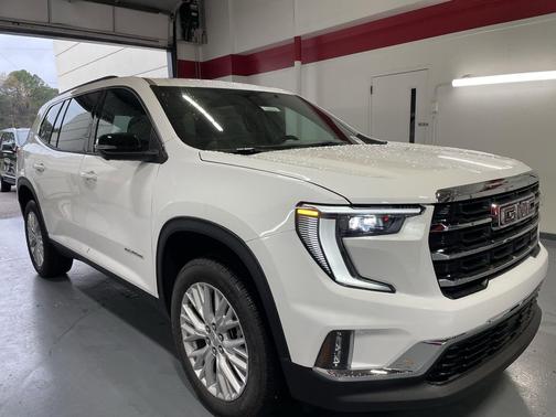 2026 GMC Acadia Elevation FWD