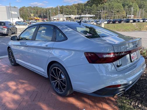 2026 Volkswagen Jetta GLI 2.0T Autobahn