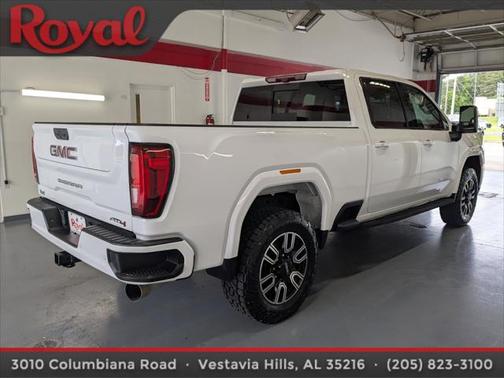 2022 GMC Sierra 2500 AT4