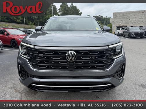 Platinum Gray Metallic 2024 Volkswagen Atlas 2.0T SEL Premium R-Line 4MOTION