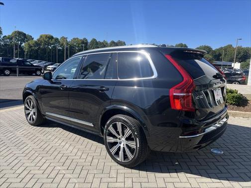 2025 Volvo XC90 Plug-In Hybrid Plus