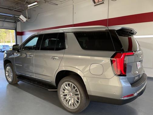 2026 GMC Yukon 2WD Elevation