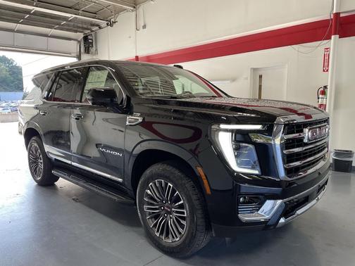 2025 GMC Yukon 2WD Elevation