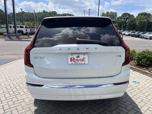 Crystal White Pearl 2026 Volvo XC90 Plug-In Hybrid Ultra, T8 AWD, Electric/Gasoline, Bright, 7 Seats