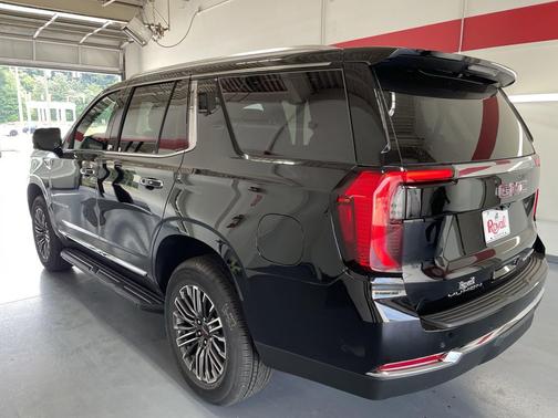 Onyx Black 2026 GMC Yukon 4WD Elevation