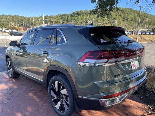 2026 Volkswagen Atlas Cross Sport 2.0T SEL