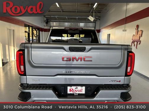 2024 GMC Sierra 1500 AT4