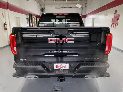 Onyx Black 2026 GMC Sierra 1500 Denali