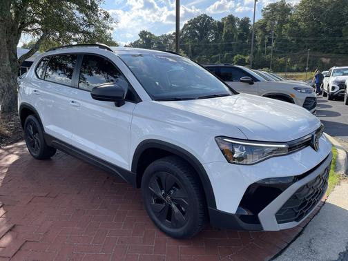 2025 Volkswagen Taos 1.5T S