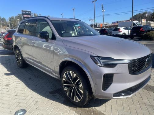 2026 Volvo XC90 Ultra Dark Theme, B6 AWD Gas (mild hybrid), Gasoline, 7 Seats