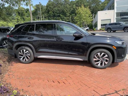 2025 Volkswagen Tiguan 2.0T S
