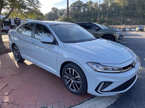 2026 Volkswagen Jetta 1.4T SE