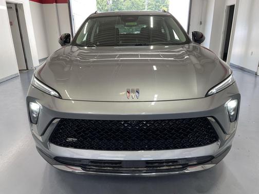 2025 Buick Envision Sport Touring AWD