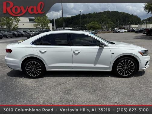 2022 Volkswagen Passat 2.0T Limited Edition