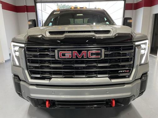 2026 GMC Sierra 2500 AT4