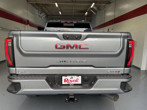 2026 GMC Sierra 2500 AT4