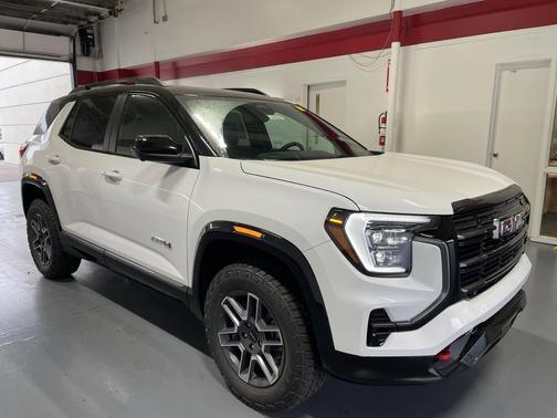 2026 GMC Terrain AWD AT4