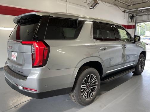 2025 GMC Yukon 2WD Elevation