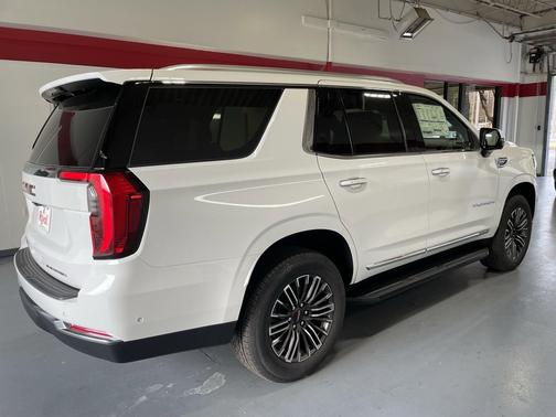 2026 GMC Yukon 4WD Elevation