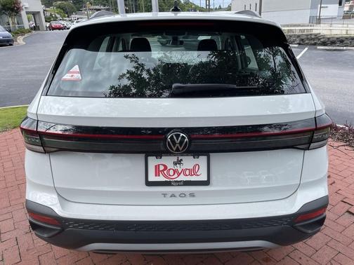 2025 Volkswagen Taos 1.5T S