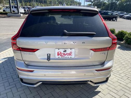 2025 Volvo XC60 Plug-In Hybrid Plus