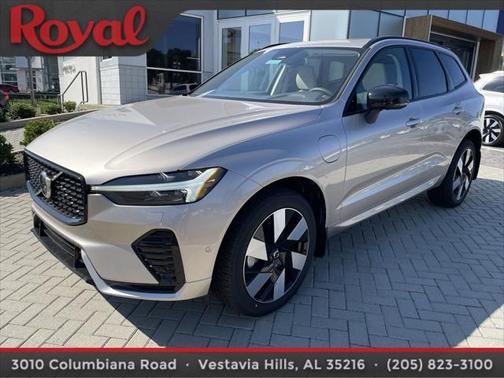 2025 Volvo XC60 Plug-In Hybrid Plus