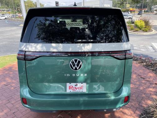 2025 Volkswagen ID. Buzz Pro S Plus