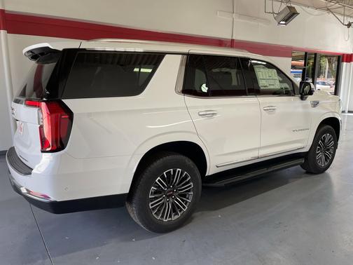 Summit White 2026 GMC Yukon 2WD Elevation