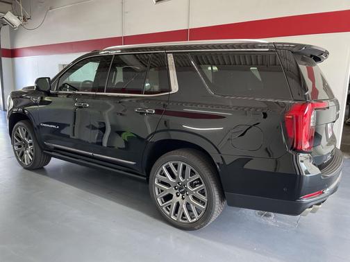 Onyx Black 2026 GMC Yukon Denali Ultimate