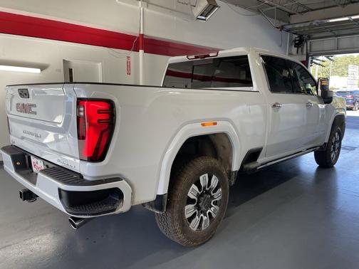 2026 GMC Sierra 2500 Denali