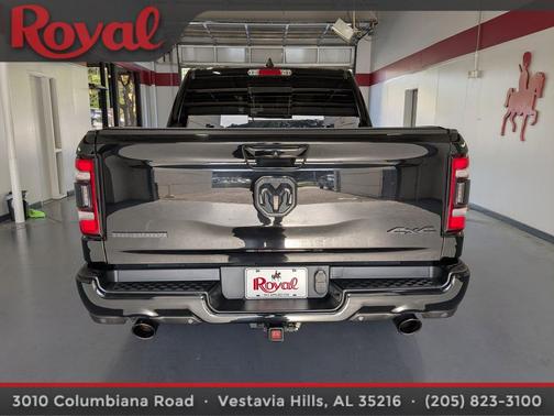 Diamond Black Crystal Pearlcoat 2021 RAM 1500 Big Horn/Lone Star