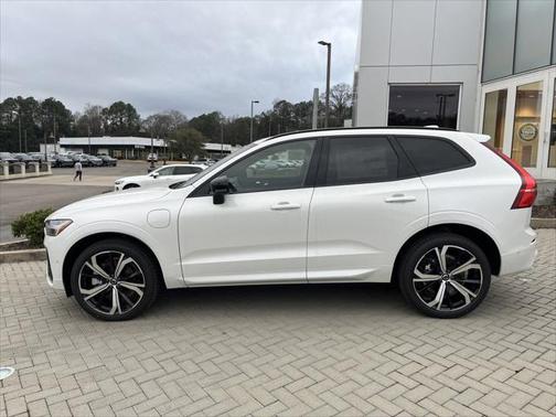 2025 Volvo XC60 Plug-In Hybrid Ultra