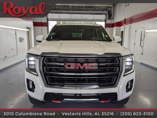 Summit White 2024 GMC Yukon 4WD AT4