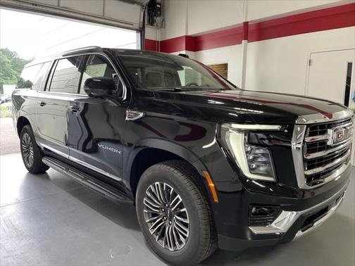 2025 GMC Yukon XL 2WD Elevation