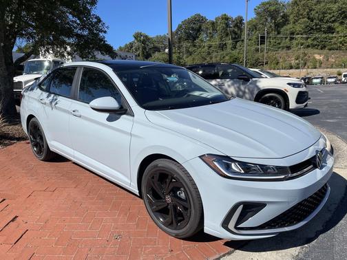 2026 Volkswagen Jetta 1.4T SE