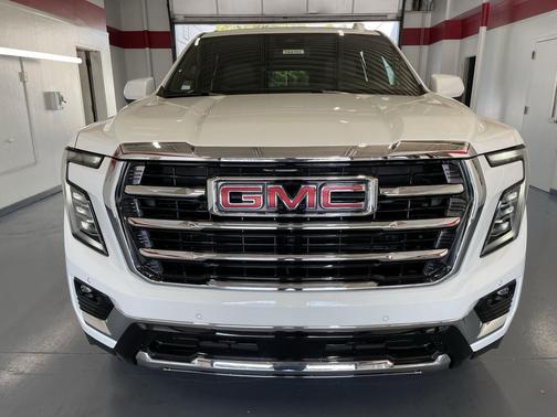 2025 GMC Yukon 2WD Elevation