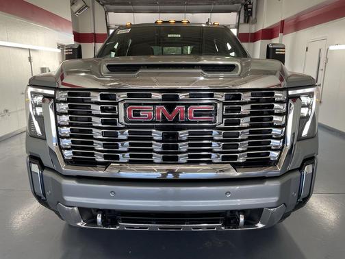 2026 GMC Sierra 2500 Denali