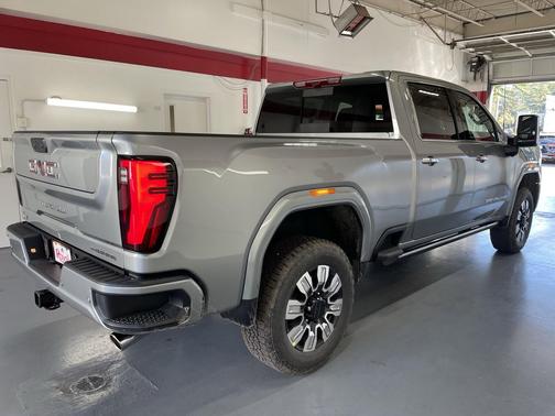 2026 GMC Sierra 2500 Denali