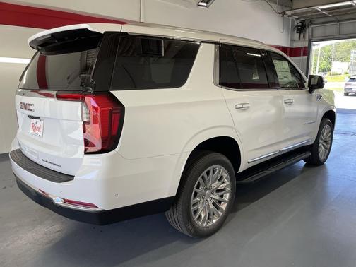 Summit White 2026 GMC Yukon 4WD Elevation