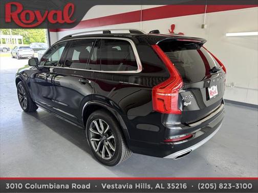 2019 Volvo XC90 T6 Momentum