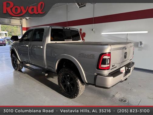 2020 RAM 2500 Laramie Crew Cab 4X4 6'4' Box