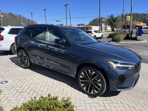 2026 Volvo XC60 Plug-In Hybrid T8 Ultra