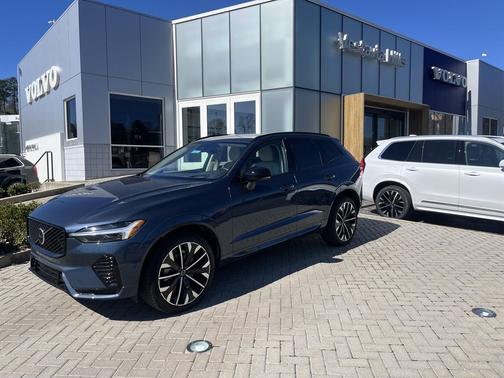 2026 Volvo XC60 Plug-In Hybrid T8 Ultra