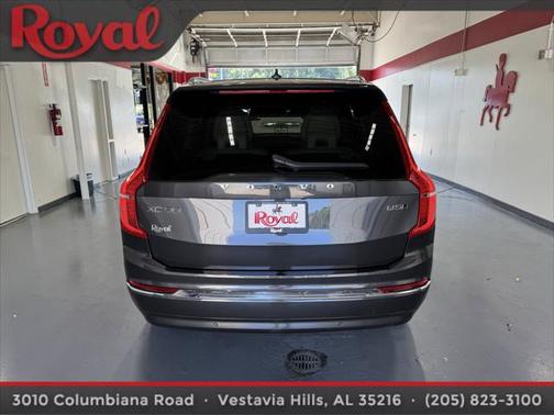 2024 Volvo XC90 B5 Plus Bright Theme