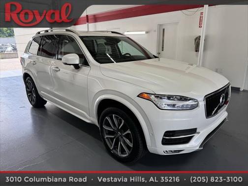 2018 Volvo XC90 T6 Momentum
