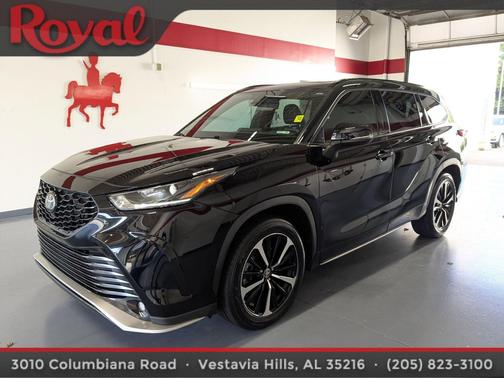 2022 Toyota Highlander XSE