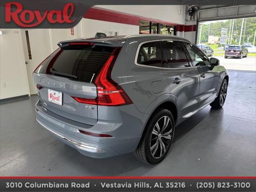 2023 Volvo XC60 B5 Plus Bright Theme