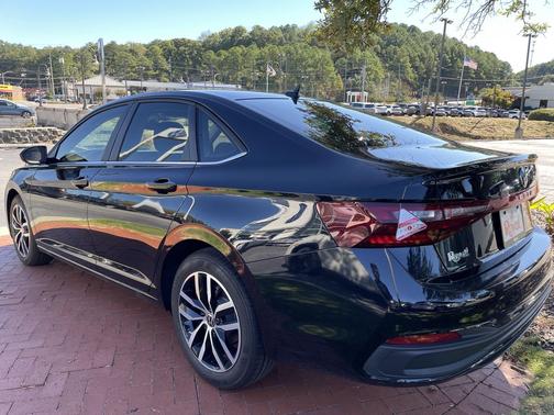 2026 Volkswagen Jetta 1.4T SE