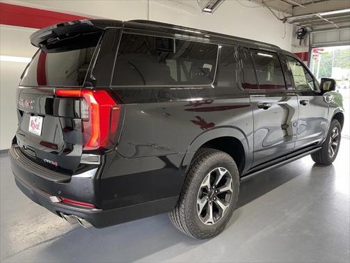 2025 GMC Yukon XL 4WD AT4 Ultimate